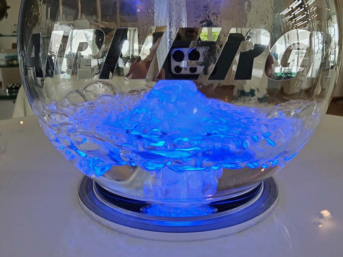 Color bottle ambient light sparkling water