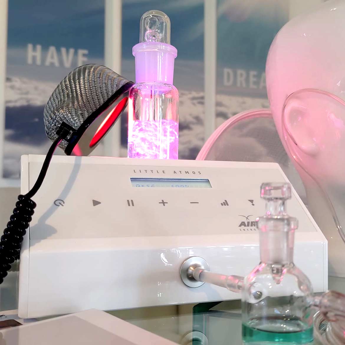 Better cellular respiration, recharge energy by breathing with Airnergy, photo breathing device application