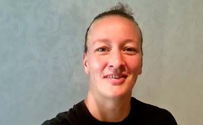 Almuth Schult (world goalkeeper) uses Airnergy for fitness through better cell breathing and detox using spirovitalization or singer oxygen-energy therapy