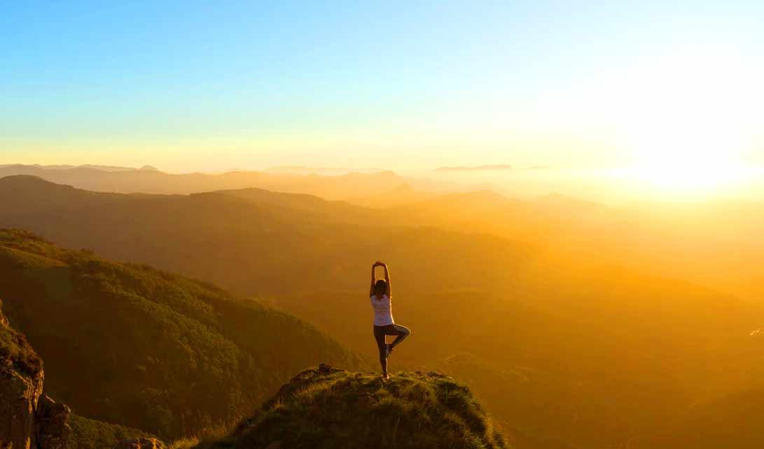 Foto: Licht bei Sonnenaufgang in den Bergen, Energie fuer Zellen mit Airnergy HS Stream